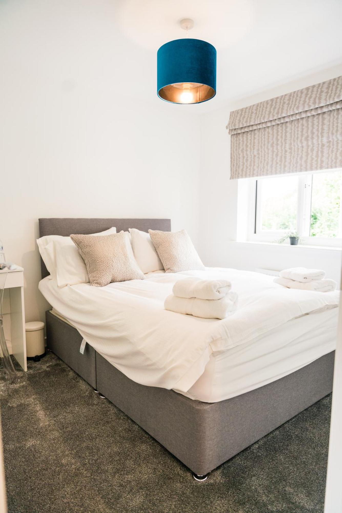 בית הארחה קארדיף 	Pencoed House Estate מראה חיצוני תמונה